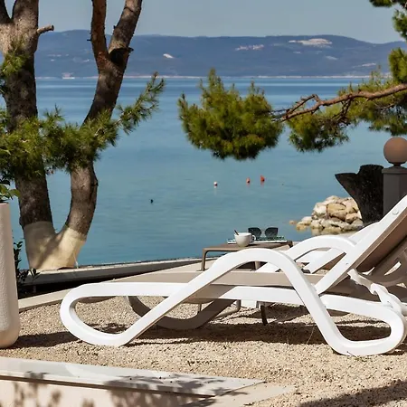 Guest house Luxury Paradise Garden Makarska