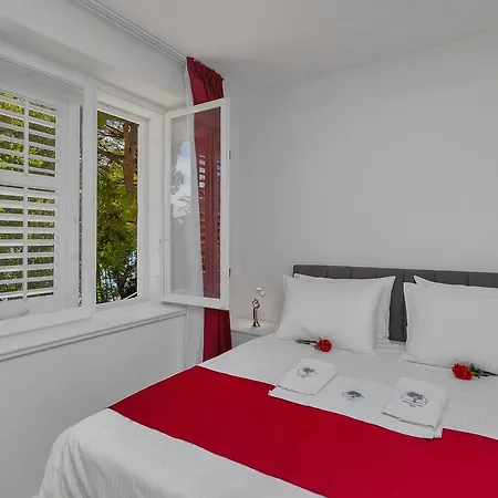 Pensjonat Luxury Paradise Garden 4*