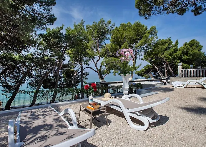 بيت ضيافة Luxury Paradise Garden