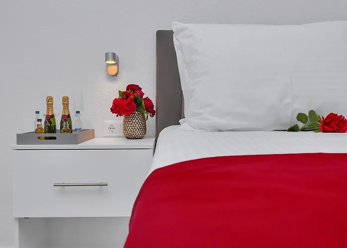 게스트하우스 Luxury Paradise Garden 마카르스카